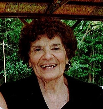 Evelyn  Daub Obituary